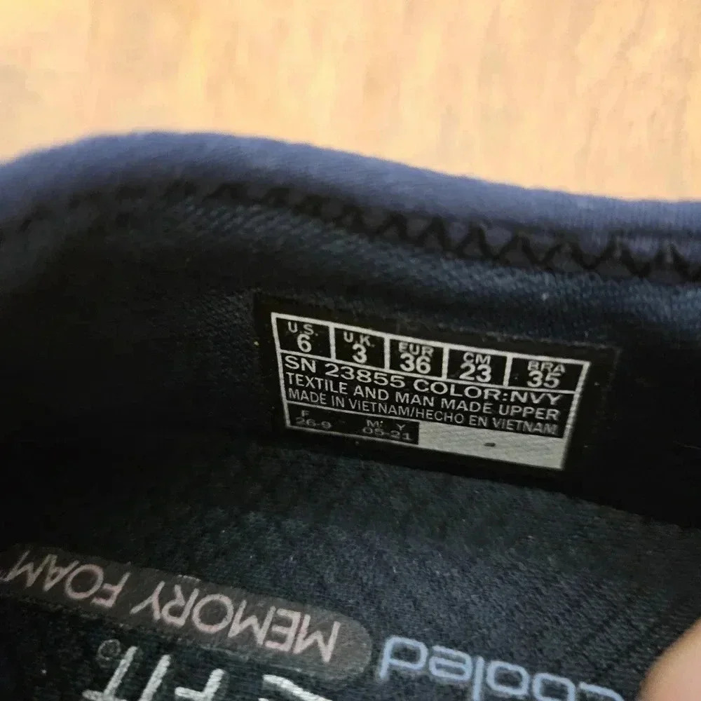 Skechers Luxe Foam Slip On Shoes - Picture 10 of 10